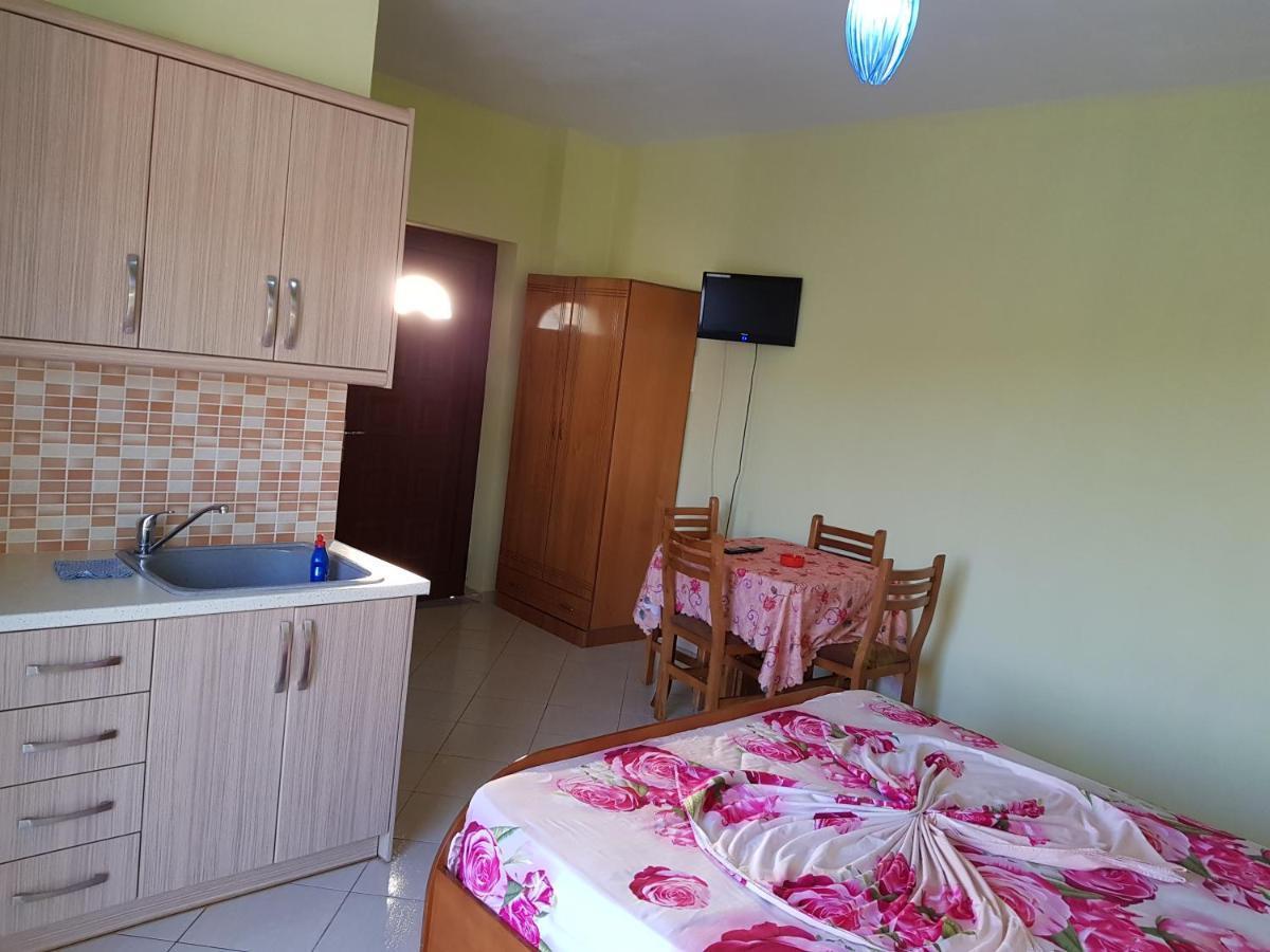 Esmeralda Hotel & Restaurant Ksamil Luaran gambar