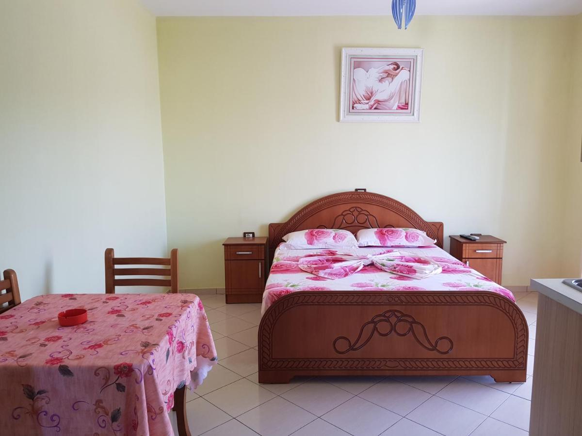 Esmeralda Hotel & Restaurant Ksamil Luaran gambar