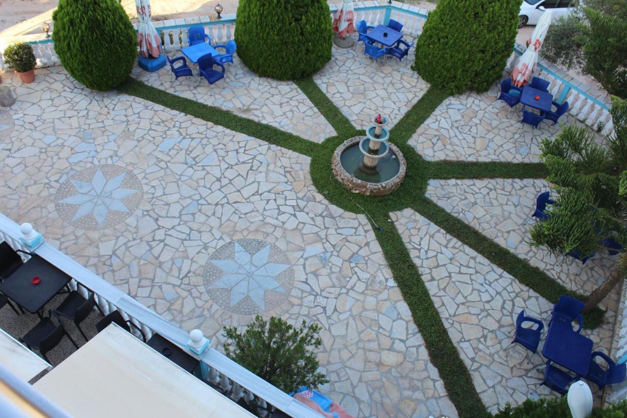 Esmeralda Hotel & Restaurant Ksamil Luaran gambar
