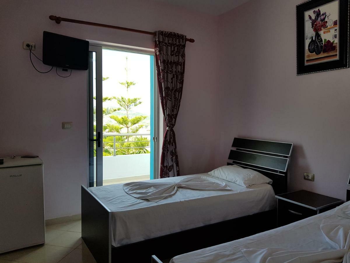 Esmeralda Hotel & Restaurant Ksamil Luaran gambar