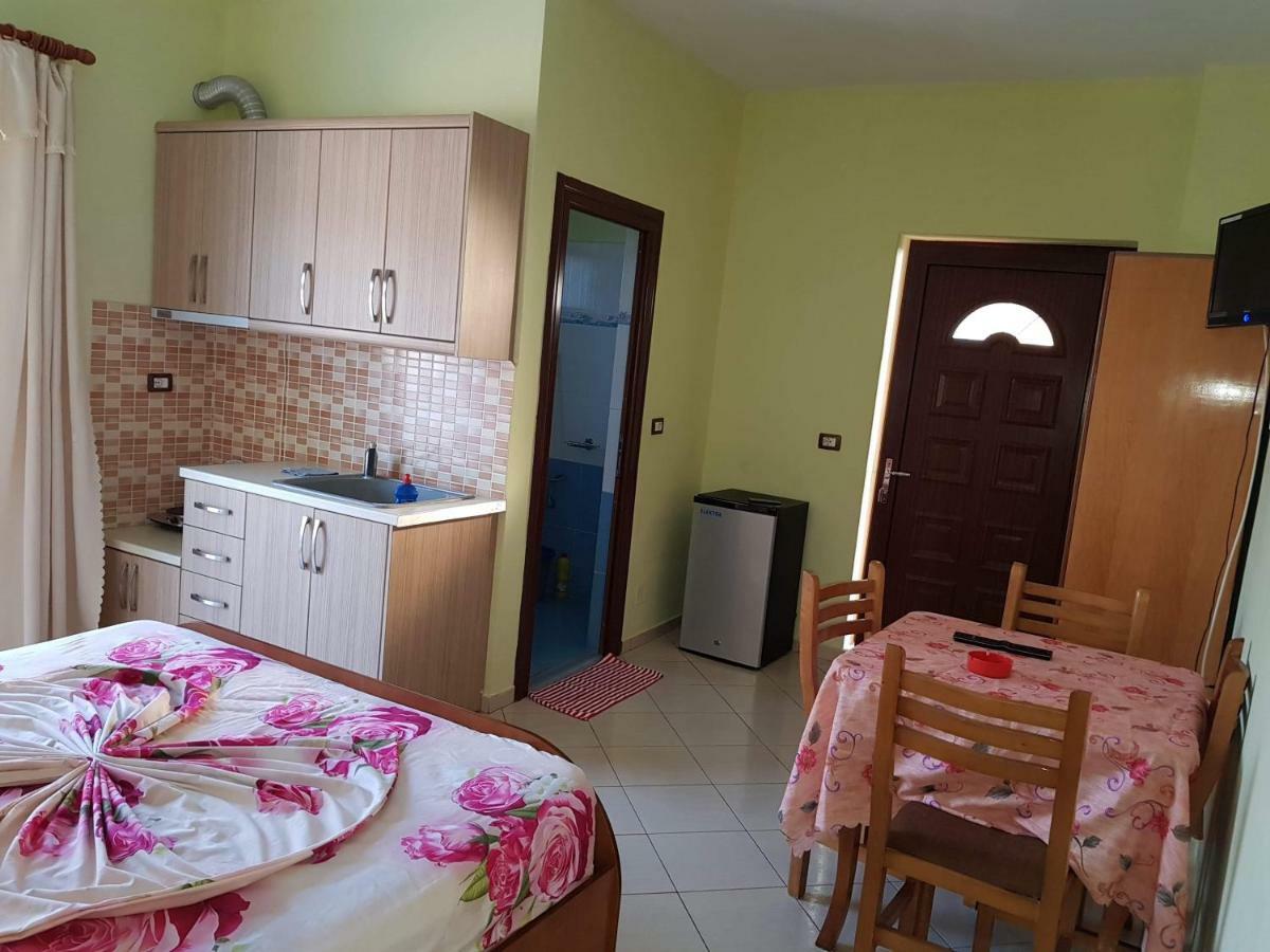 Esmeralda Hotel & Restaurant Ksamil Luaran gambar