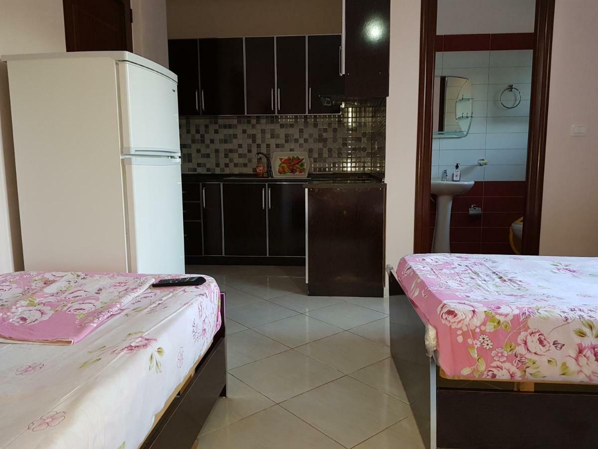 Esmeralda Hotel & Restaurant Ksamil Luaran gambar